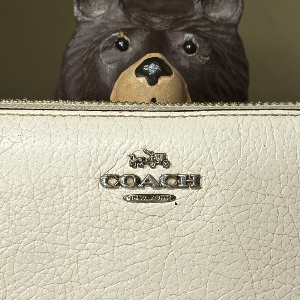 COACH Mickie Accordion Wallet in Grain Leather - Picture 4 of 16